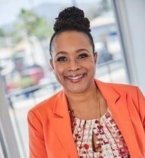 Gena Davis headshot